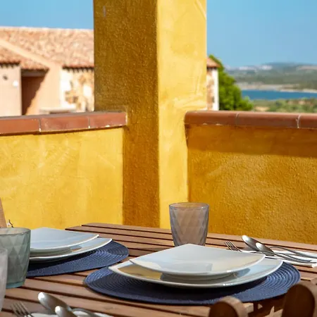 Leone Flat Vi 15' Palau, 30' Porto Cervo & Private Terrace דירה פורטו פוצו