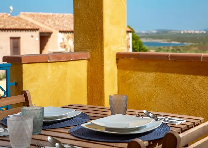 Leone Flat Vi 15' Palau, 30' Porto Cervo & Private Terrace Apartman Porto Pozzo