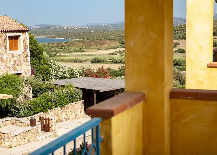 Leone Flat Vi 15' Palau, 30' Porto Cervo & Private Terrace *